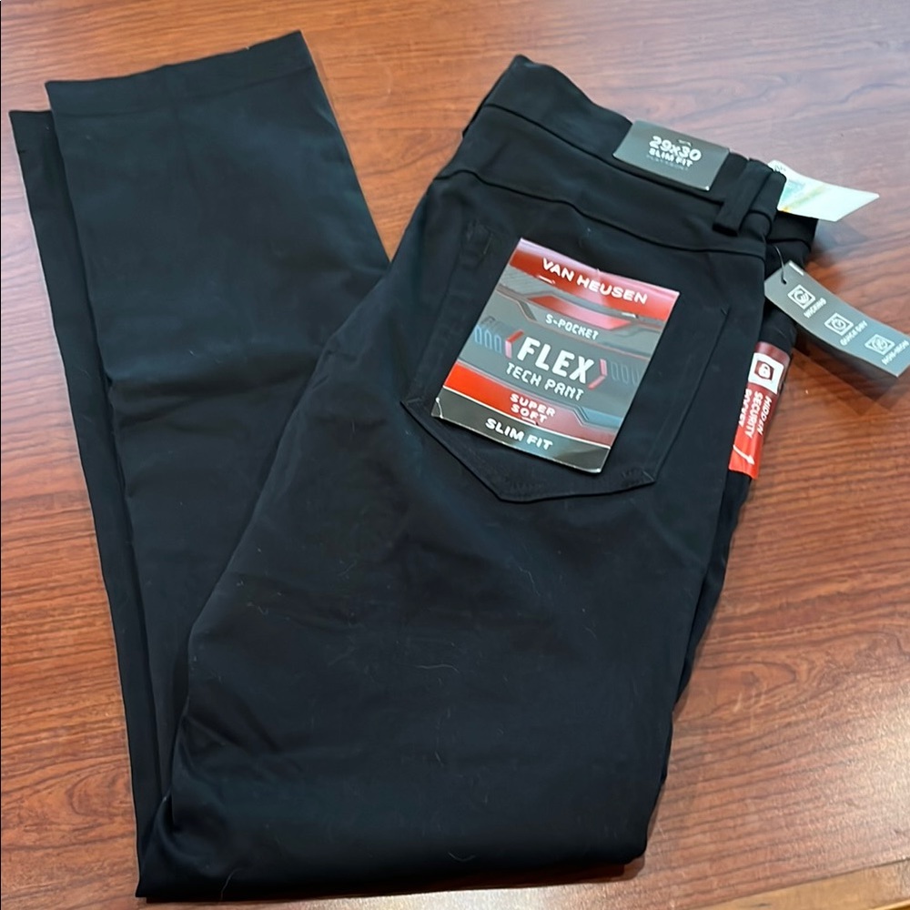 NWT - Van Heusen Flex Tech Slim Pants in Black